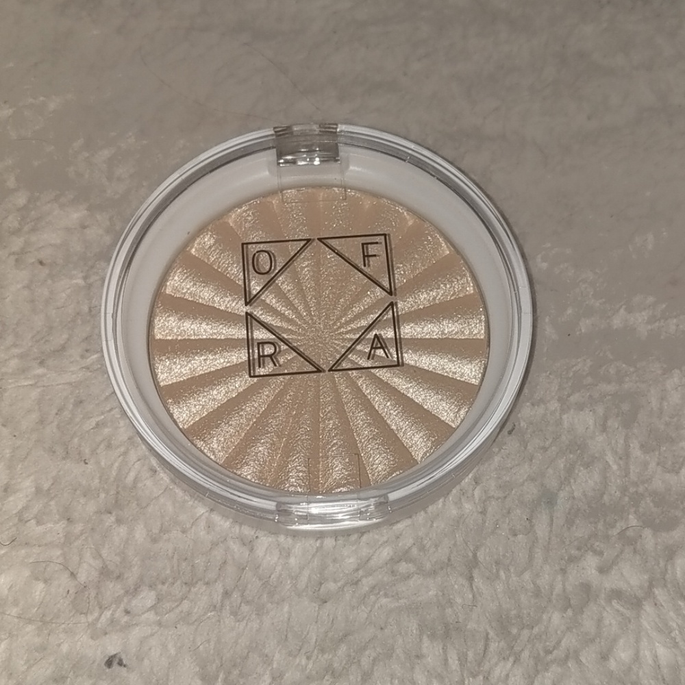Ofra Star Island Highlighter